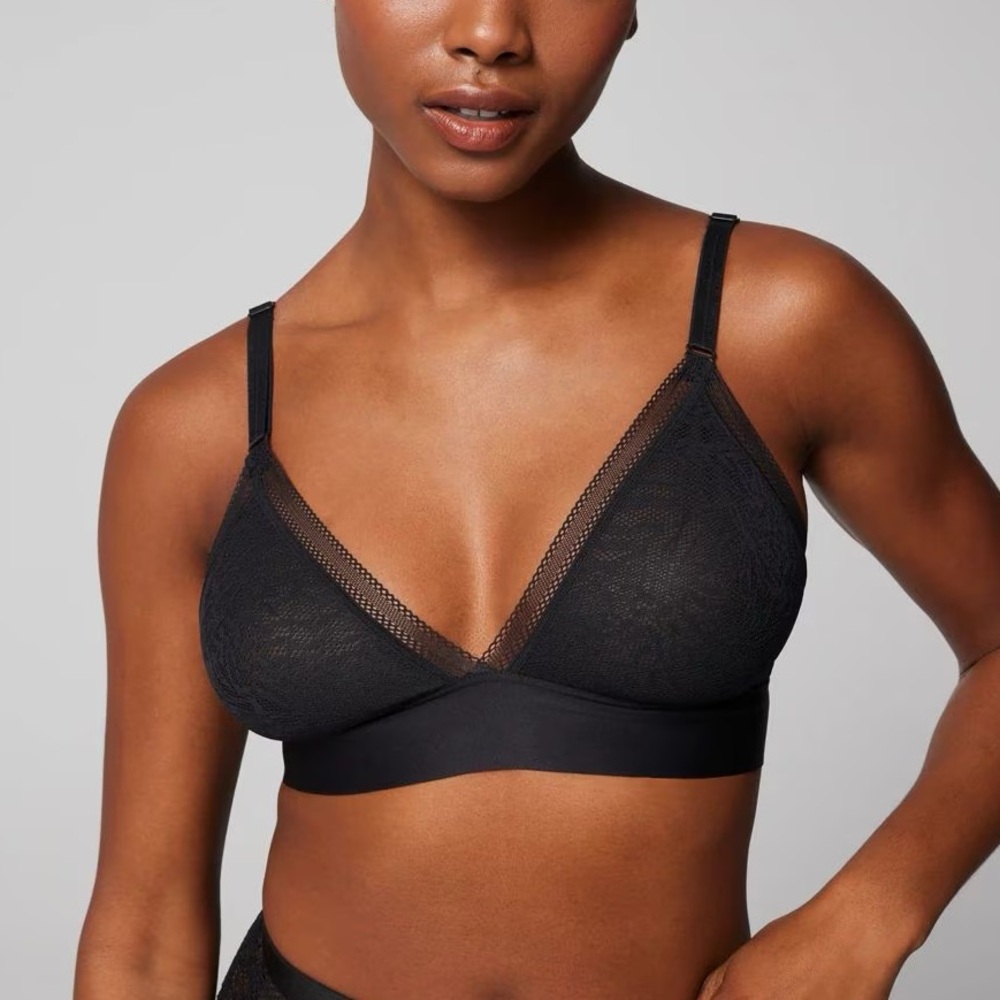 NWT Soma Lace Triangle Bralette